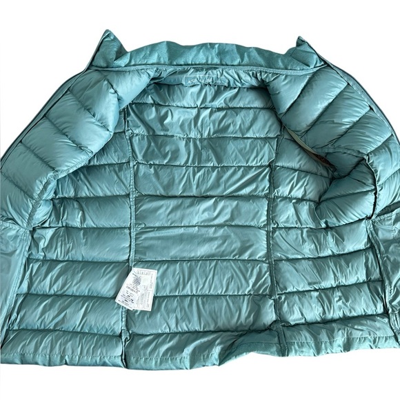 Eddie Bauer Women’s Down Vest Green - Picture 8 of 13